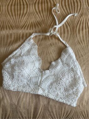 White Crochet Floral Lace Crop Halter Style Top ResortWear,Summer,Vacation XS